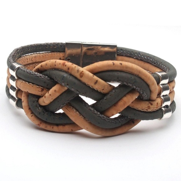 Two-toned braided cork bracelet. - Picture 1 of 2